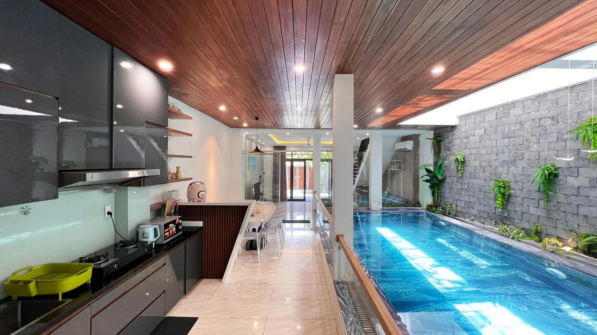 Tracyq Villas 6Br Near To Beach Da Nang Vietnam